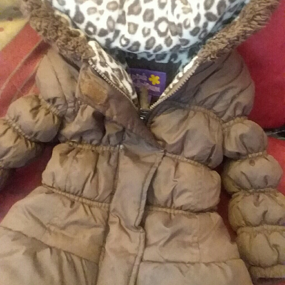 Girls winter coat cute:)